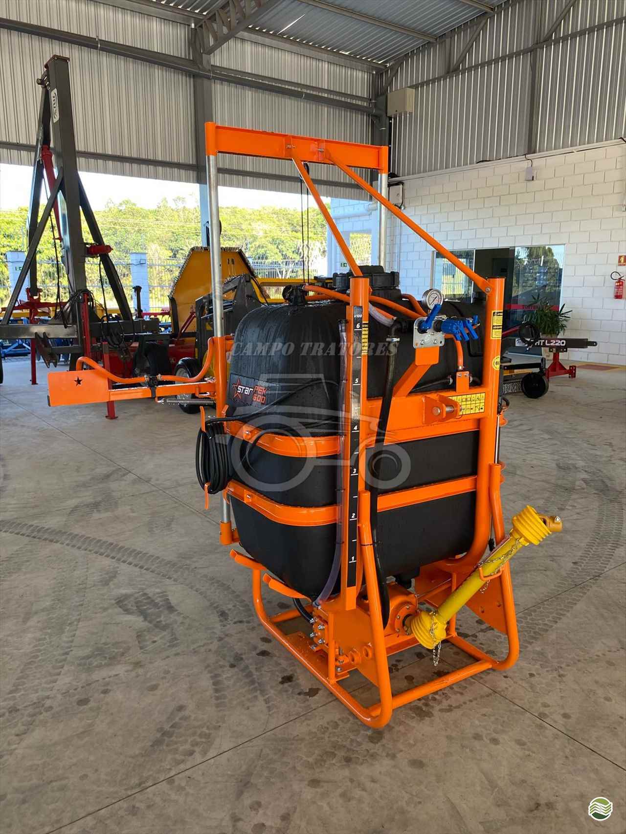 PULVERIZADOR AGRISTAR STAR PEK 600 Acoplado Hidráulico Campo Tratores SAO CARLOS SÃO PAULO SP